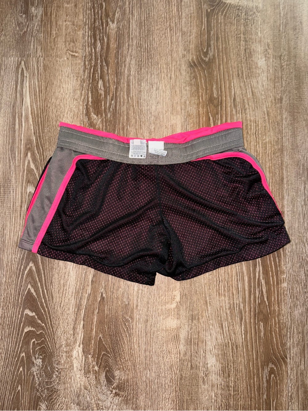 Vintage Y2K Nike Women’s Black & Pink Mesh Athletic Shorts - Picture 2 of 4